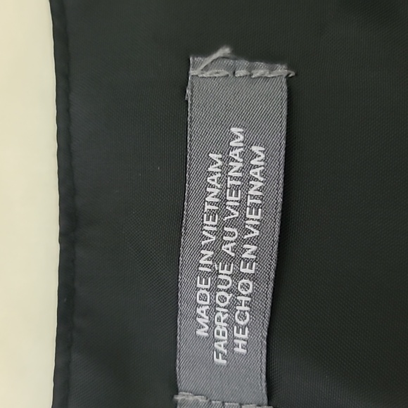 Toddler grey and black vest. - Picture 3 of 5